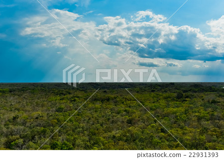 The sea of Mexico seen from the top of Koba (Horizon) 22931393