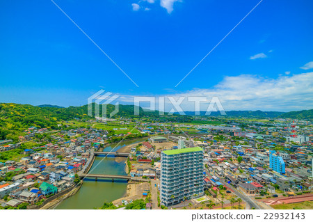Aerial view of Kamogawa City coast and townscape 22932143