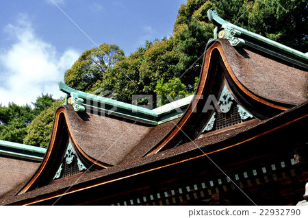 Sumiyoshi Shrine Shimonoseki Shrine main building roof 22932790
