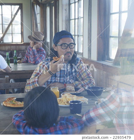 牧場旅館 22935479