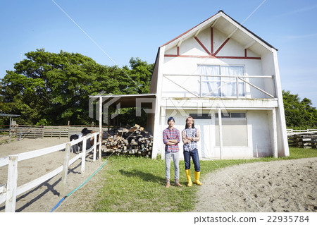 Ranch work colleagues 22935784