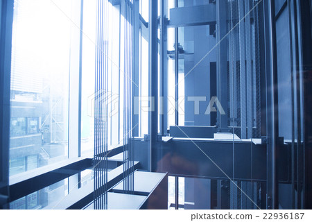 Glass elevator shaft - Stock Photo [22936187] - PIXTA
