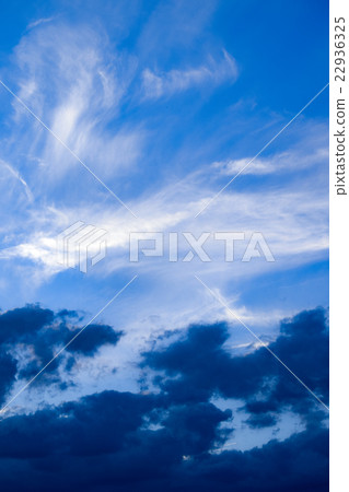 Clouds with a blue sky backdrop 22936325