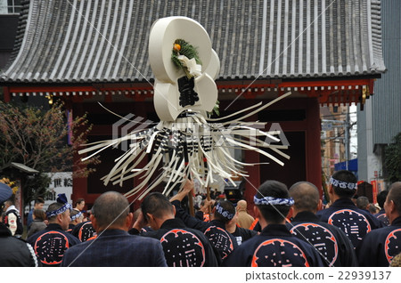 Asakusa New Year's opening ceremony - Dancing 22939137