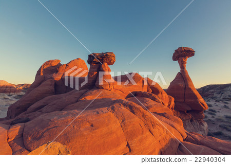 Sandstone formations 22940304