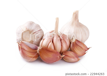 Fresh garlic isolated on white background 22944263