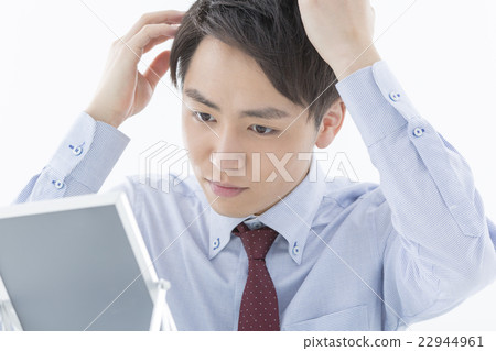 一個安排髮型的男人 一個安排髮型的男人 22944961