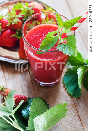 Glass Fresh Strawberry Smoothie Juice Fruits Mint Glass Fresh Strawberry Smoothie Juice Fruits Mint 22946781