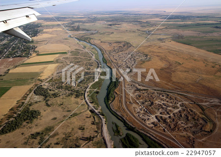 吉爾吉斯斯坦河 22947057