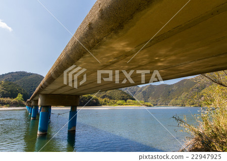 Kochi ken四萬十市佐田(現在)下沉橋 Kochi ken四萬十市佐田(現在)下沉橋 22947925