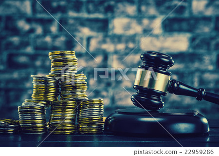 拍賣錘和錢 22959286