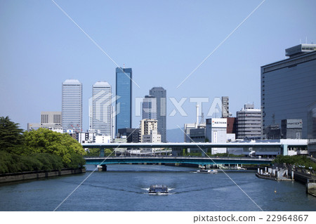 View from Tenjinbashi · Osaka View from Tenjinbashi · Osaka 22964867