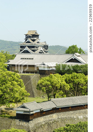 2016年熊本地震破壞的熊本城堡塔，本丸禦明宴會廳，塔戈塔，南中塔，十四老塔，雄偉雄偉的石垣坍塌 22969939
