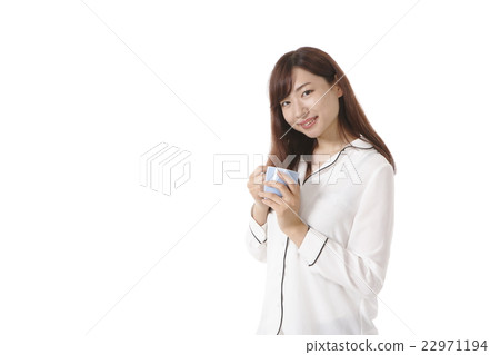 Coffee cup and young lady Coffee cup and young lady 22971194