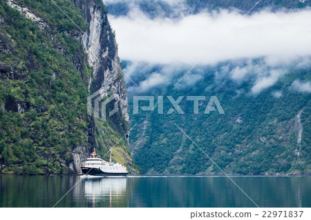 View to the Geirangerfjord View to the Geirangerfjord 22971837