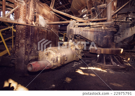 Old machine to plug iron tapholes in blast furnace 22975791