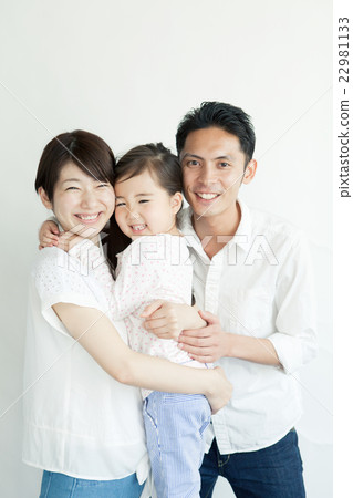 Three Families 22981133
