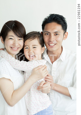 Three Families 22981194