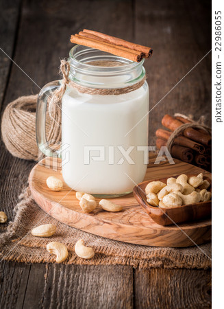Cashew nut vegan milk  22986055