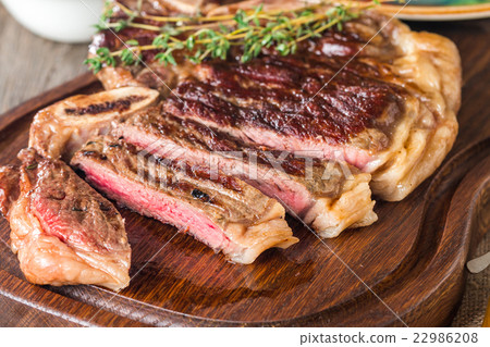 Beef steaks with grilled vegetables and seasoning Beef steaks with grilled vegetables and seasoning 22986208