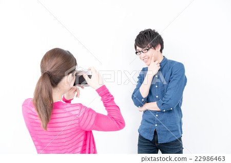 Young couple 22986463