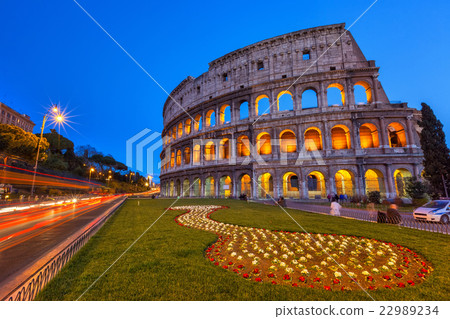 Colosseum at night Colosseum at night 22989234