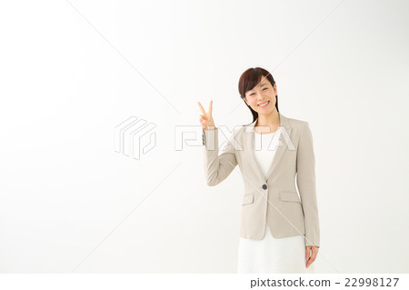 女商人中間 22998127