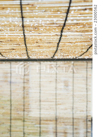 Rain-falling weather 23000562