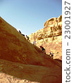 約旦瓦迪拉姆（攀岩人）的猶太岩石 23001927
