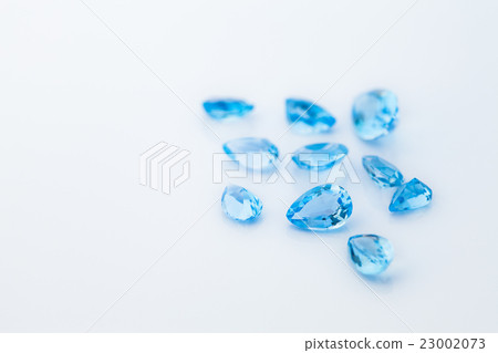 Blue Topaz Collection 23002073