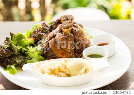 German Pork Knuckles German Pork Knuckles 23004723