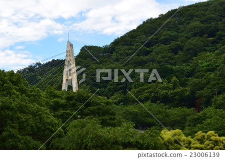 Suspension bridge 23006139