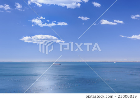 Blue in blue, marine scene 23006819