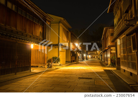 Higashi Chaya街在晚上2 23007654