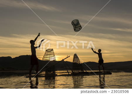 Life of Mekong river 23010506
