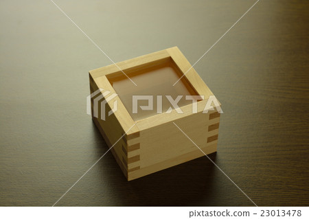 Wine Wine 23013478