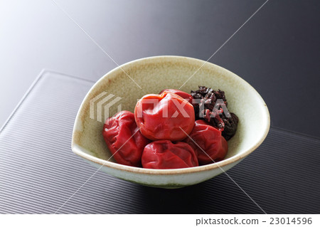 Umeboshi 4 Umeboshi 4 23014596