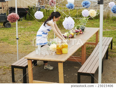 Party preparation 23015406