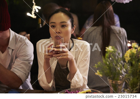 Party dinner 23015734