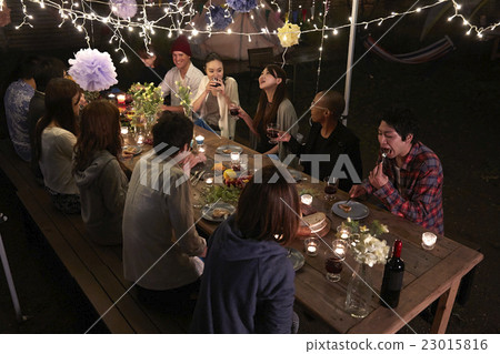 派對晚餐 派對晚餐 23015816