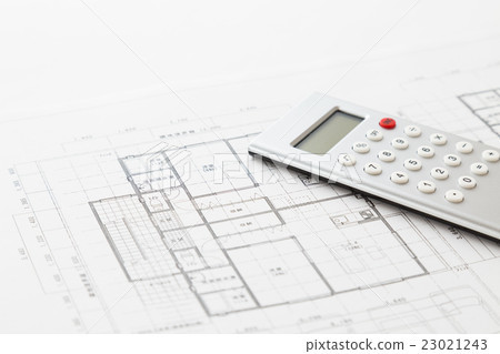 House drawing and calculator real estate image House drawing and calculator real estate image 23021243