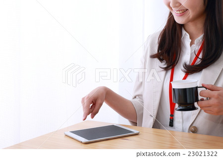 Vizcaji (Office lady female business OL work 20 employees company suits desk work work) 23021322