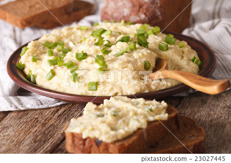 Jewish cuisine 23027445