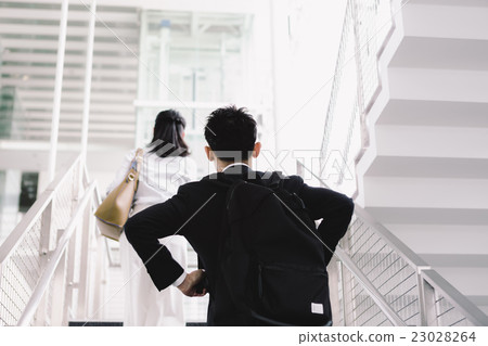 commute, commuting, business man 23028264