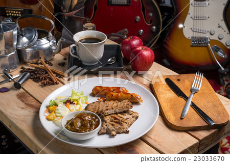 Pork Steak with Black Pepper Pork Steak with Black Pepper 23033670