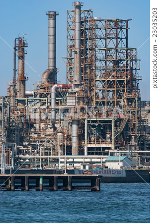 Petroleum refinery Petroleum refinery 23035203