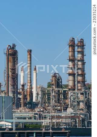 Petroleum refinery 23035214