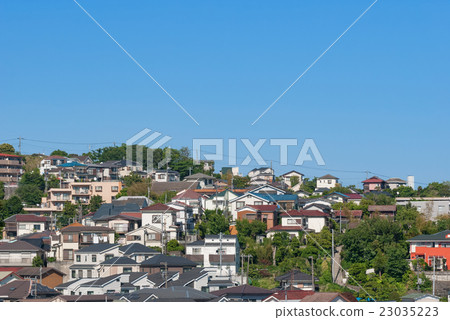 Hill housing 23035223