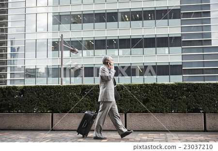 Male business in 50's 23037210