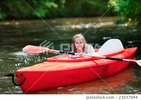 Little girl in a kayak Little girl in a kayak 23037944